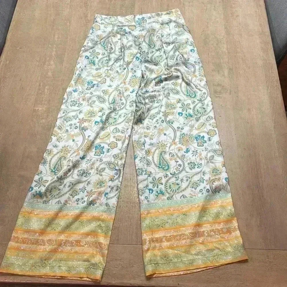 Current Air, paisley wide leg trousers, size XS. NWT.